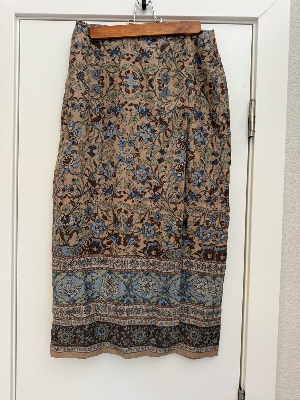 Charter club linen skirt
